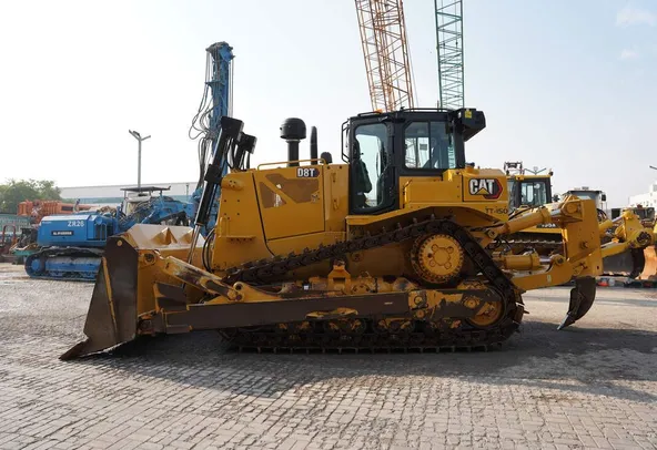 Caterpillar D8T Bulldozer 2021 - TT-0150 | Al Marwan