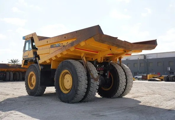 Rigid Dump Truck, Komatsu 2017 Hauler - Al Marwan