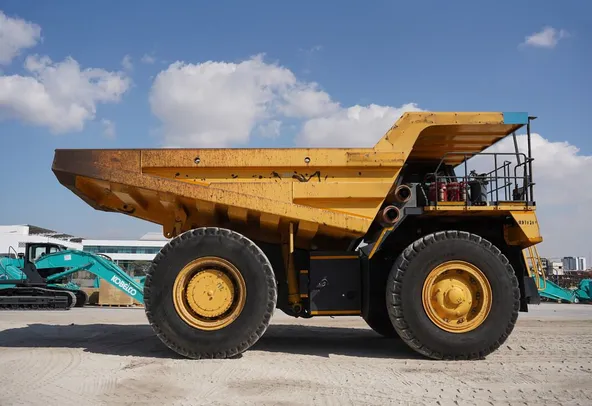 Rigid Dump Truck, Komatsu 2017 Hauler - Al Marwan