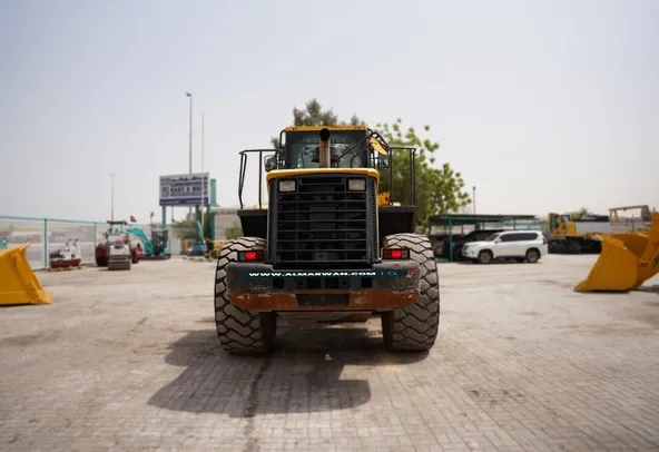 Used Komatsu WA470-6 Wheel Loader 2016 | Al Marwan