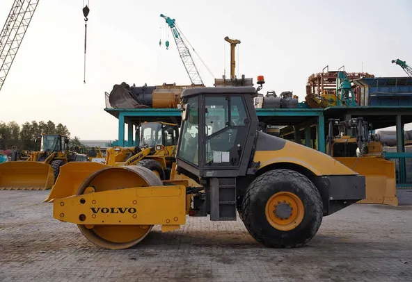 2010 Used Volvo SD130D Single-Drum Roller