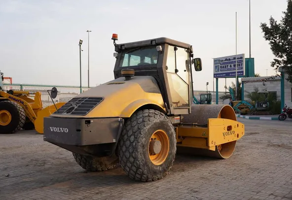 2010 Used Volvo SD130D Single-Drum Roller