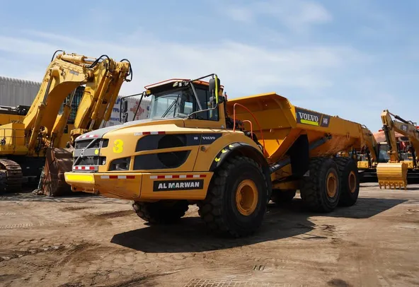 Used Volvo A40F Dump Truck 2015 | Al Marwan