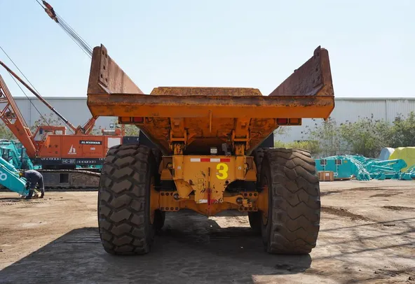 Used Volvo A40F Dump Truck 2015 | Al Marwan