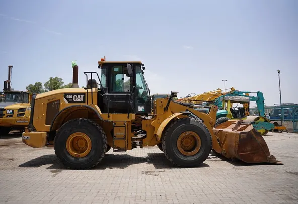 2015 Cat 950 GC Wheel Loader right-side view - Al Marwan Heavy Machinery