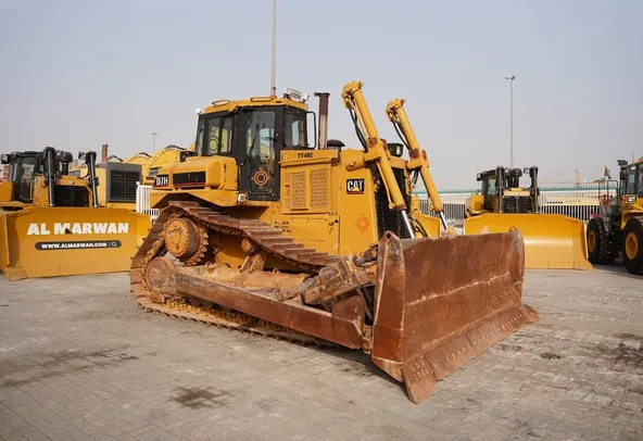 Used Cat D7HZ LGP Crawler Dozer 1988 | Al Marwan