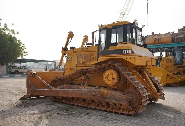Used Cat D7HZ LGP Crawler Dozer 1988 | Al Marwan