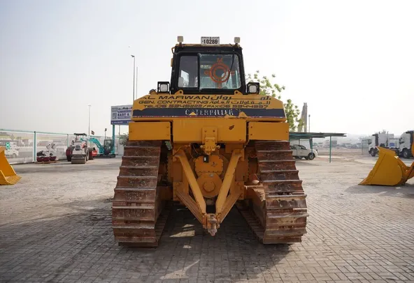 Used Cat D7HZ LGP Crawler Dozer 1988 | Al Marwan