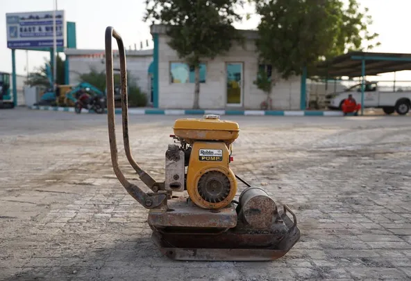 Used 2005 Sakai PC100 Plate Compactor | Al Marwan