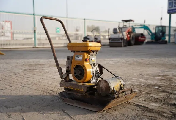 2005 Sakai PC100 Plate Compactor front right - Al Marwan Machineryctor PC100 | Al Marwan