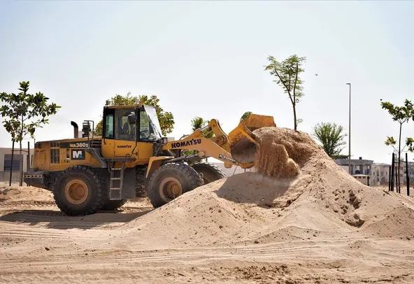Rent Medium 18-Ton Wheel Loaders | Al Marwan