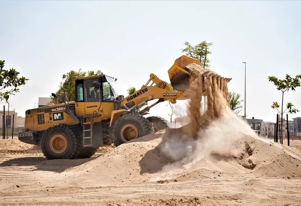 Rent Medium 18-Ton Wheel Loaders | Al Marwan