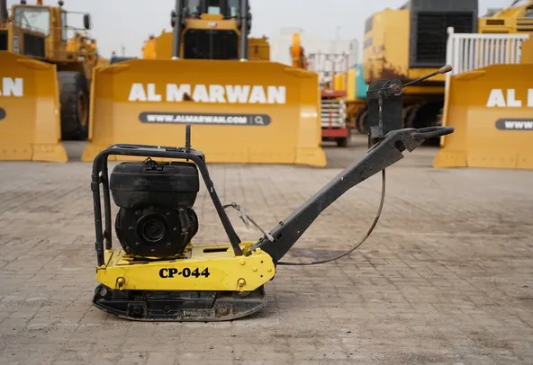 Bomag BPR30/38 D Plate Compactor 2001 - left side view-Al Marwan Machinery