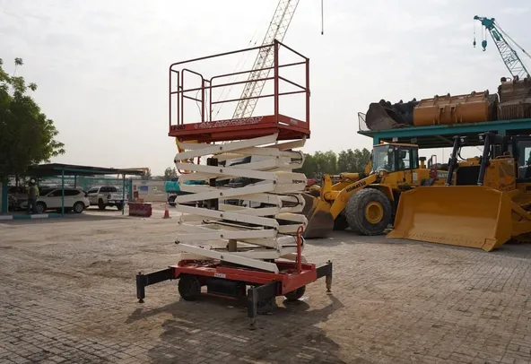 Used Craft C9000 Electric Scissor Lift 2016 | Al Marwan