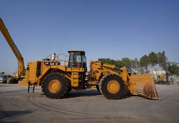 Used Caterpillar 988H Large 50-Ton Wheel Loader
