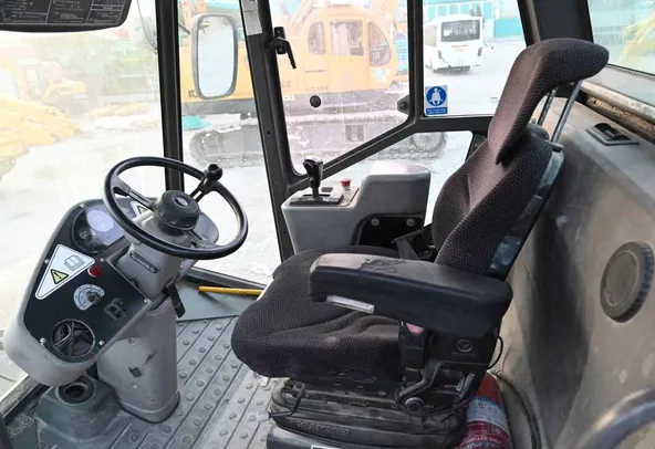 2010 Used Volvo SD130D Single-Drum Roller