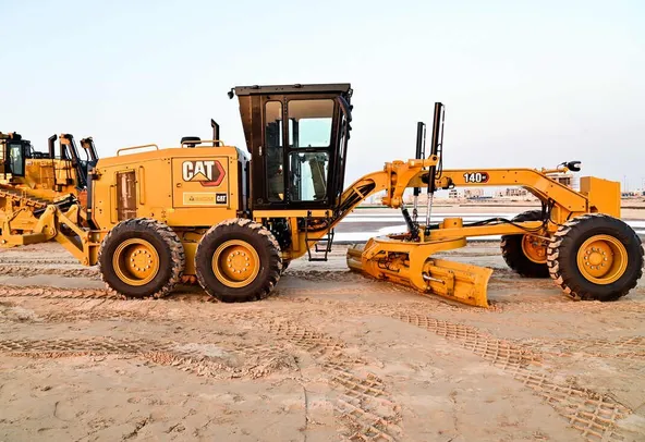Motor Graders Rental with Skilled Operators | Al Marwan
