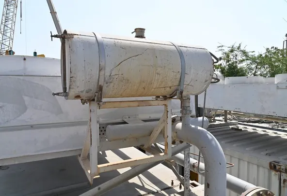 2000 Piller DHH Generator Set with Caterpillar 3512B- tank-view- Al Marwan Machinery