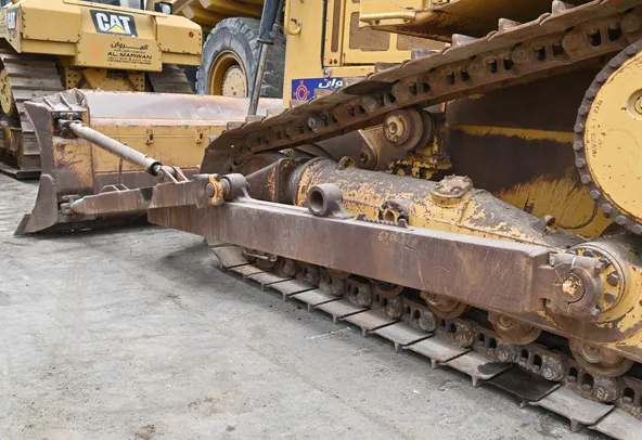 Used Caterpillar D6R 18-Ton Bulldozer 2011 | Al Marwan