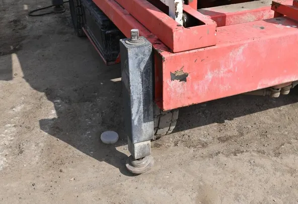 Used Craft C9000 Electric Scissor Lift 2016 | Al Marwan