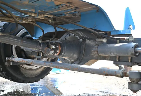 Terex Fuchs MHL350 Material Handler 2011 Undercarriage View -  Al Marwan Heavy Machinery