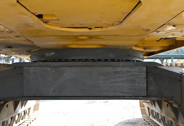 Used Komatsu PC850SE-8R Track Excavator | Al Marwan