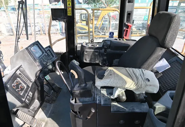 Used Caterpillar 988H Large 50-Ton Wheel Loader