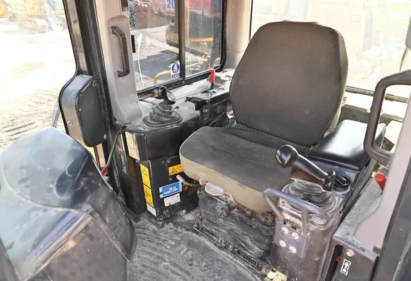 2014 Used Komatsu D65PX-17 LGP Crawler Dozer