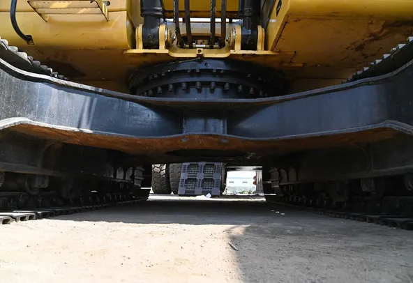 Caterpillar 323D3 Track Excavator 2020-Undercarriage- Al Marwan