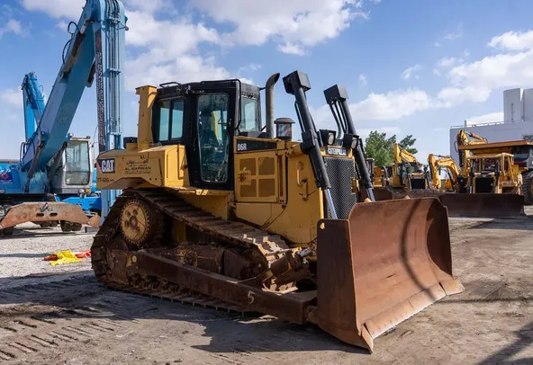 Used 2011 Cat D6R Bulldozer TT-0126 | Al Marwan