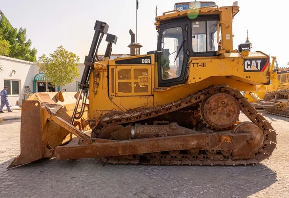 Used 2011 Cat D6R Bulldozer TT-0111 | Al Marwan