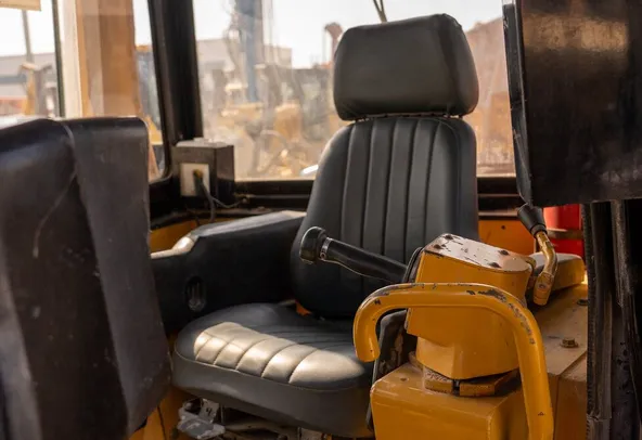 Used 2011 Cat D6R Bulldozer TT-0111 | Al Marwan