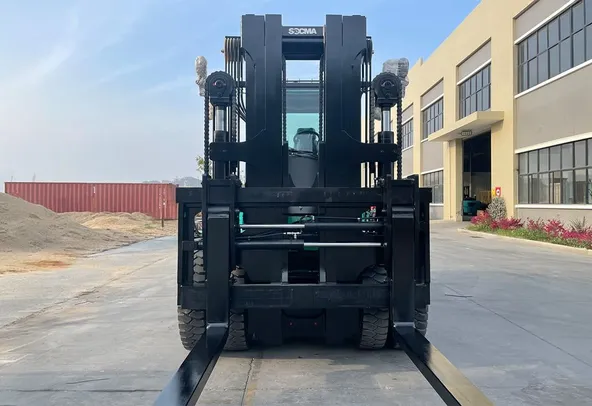 Diesel forklifts 16 ton | Al Marwan