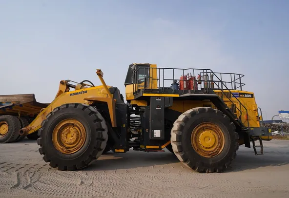 Komatsu WA800-3EO Wheel Loader Left Side View