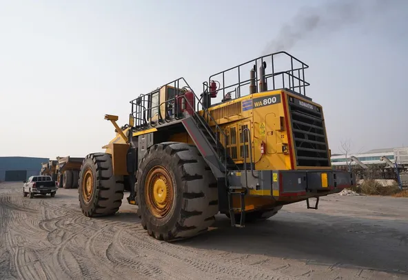 Komatsu WA800-3EO Wheel Loader Rear Left View