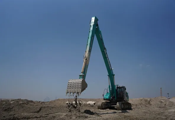 Large Excavators, 40 ton, Long Boom 17-meters for Rent