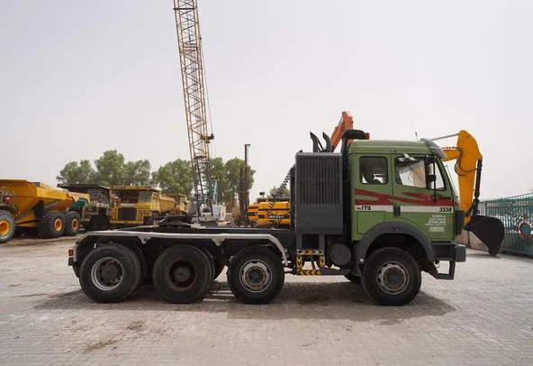 Mercedes-Benz 3550 S-Class 8x4 Semi-Truck Semi trailer truck prime mover heavy load long haul truck