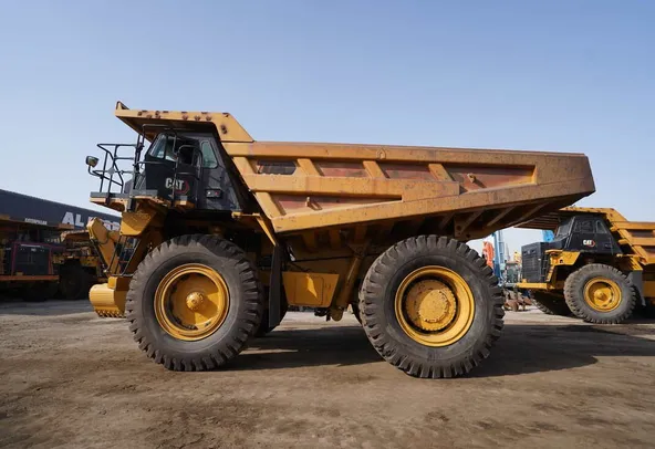 OffRoad Dumper 2021 Cat 777E -Left side view