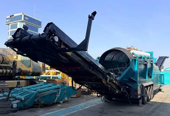 Powerscreen Phoenix 2100 Trommel Screen Front Left View