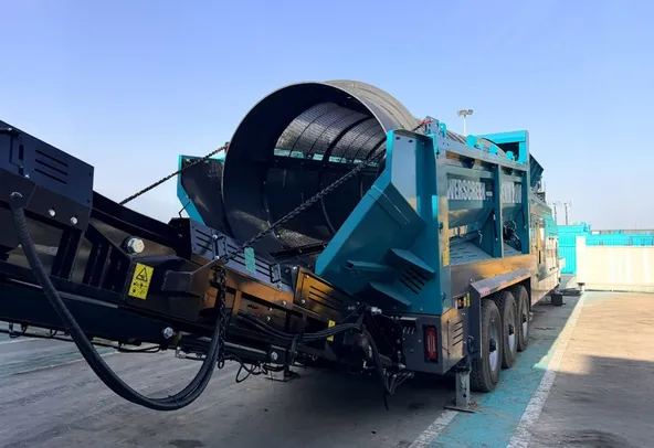 Powerscreen Phoenix 2100 Trommel Screen Rear Right View