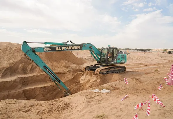 Rent 22-ton Excavators, Long reach by Al Marwan