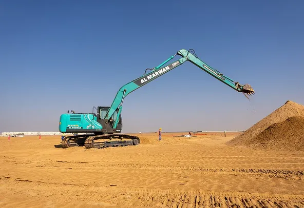 Rent 22-ton Excavators on action, Long Boom by Al Marwan