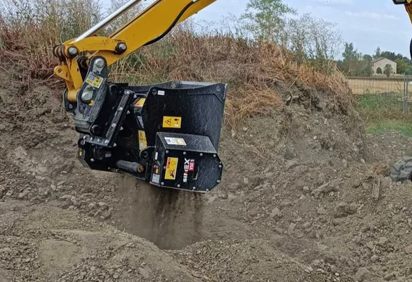 2024 Simex VSE 2 Screening Bucket attachments for sale| Al Marwan