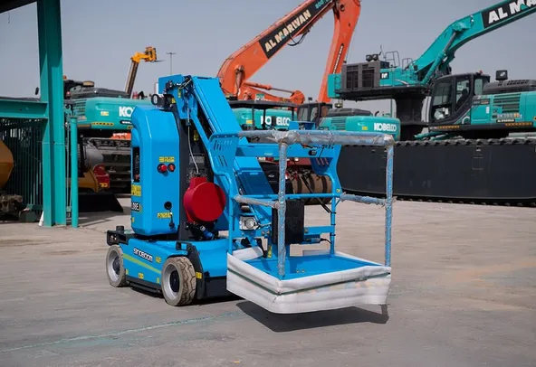 Sinoboom ML08EJ Vertical Mast Lift Front Right View