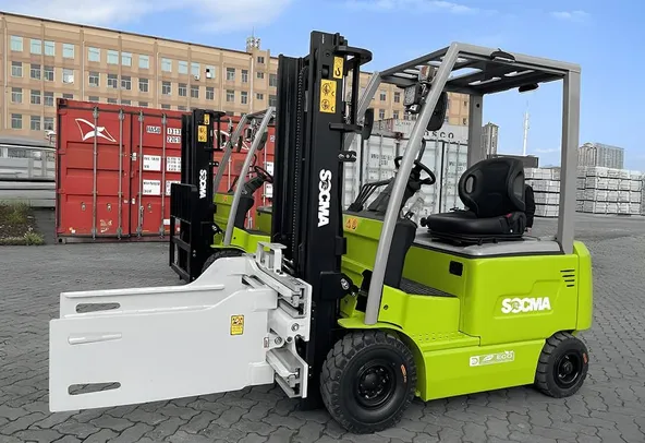 Socma FB16 Electric Forklift Front Left Image