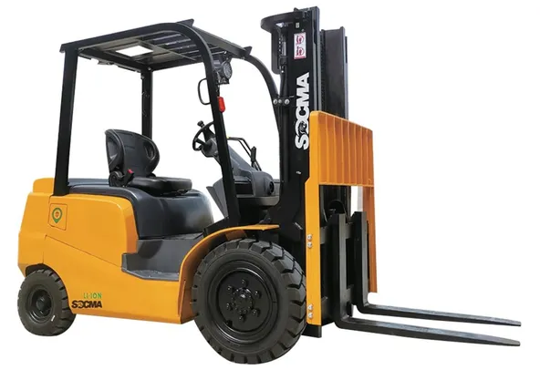 Socma FB20 Electric Forklift Front Right Image