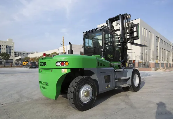 Socma HNF-180 Diesel Forklift Rear Side View
