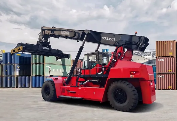 Socma HNRS4531 Reach Stacker Left Side View