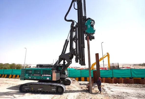 SR35 F with ABI Mobilram Piling Rig Project Image