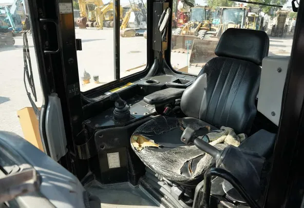 Used 2019 Cat D6R2 LGP Bulldozer- Cabin View